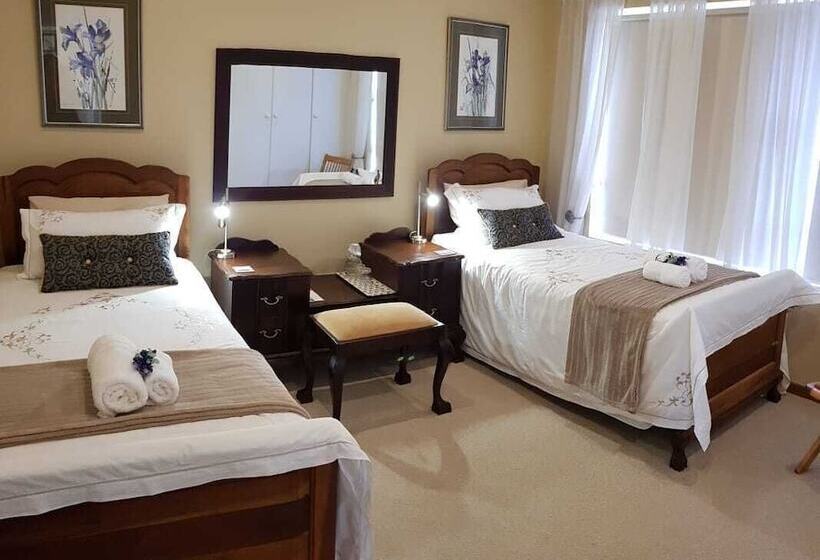 ペンション At 29 Columba