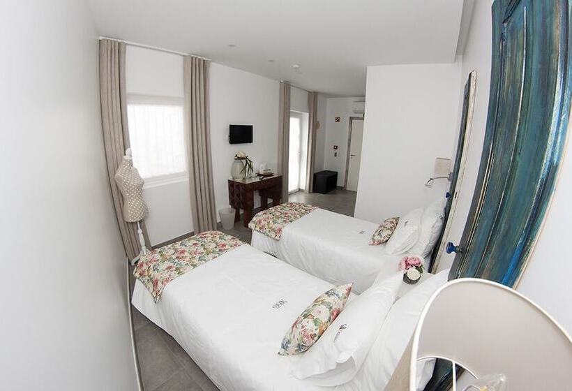 بنسيون Casa Do Adro