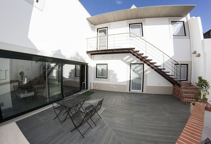 بنسيون Casa Do Adro