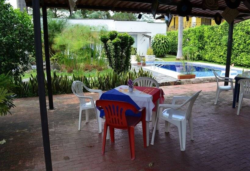 پانسیون Espectacular Chalet Con Piscina