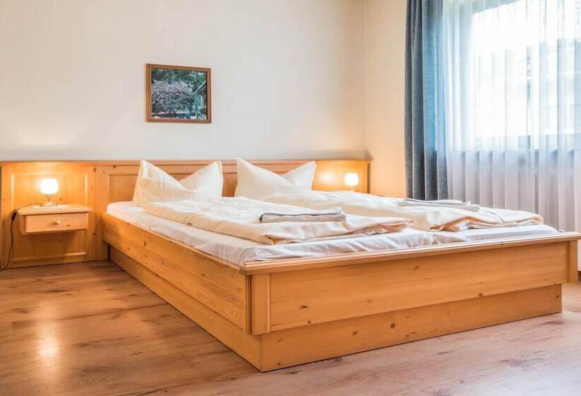 Пансион Ferienwohnanlage Oberaudorf