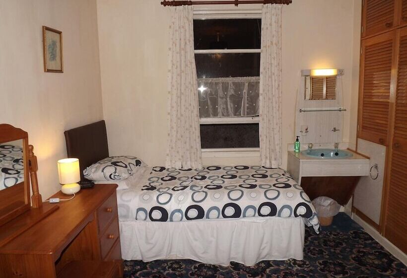 بنسيون Glenavon Homestay