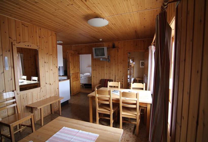 پانسیون Harsa B&b, Stugby & Vandrarhem