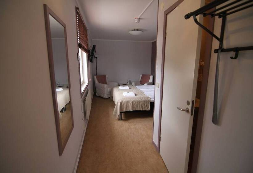 Pensionat Harsa B&b, Stugby & Vandrarhem