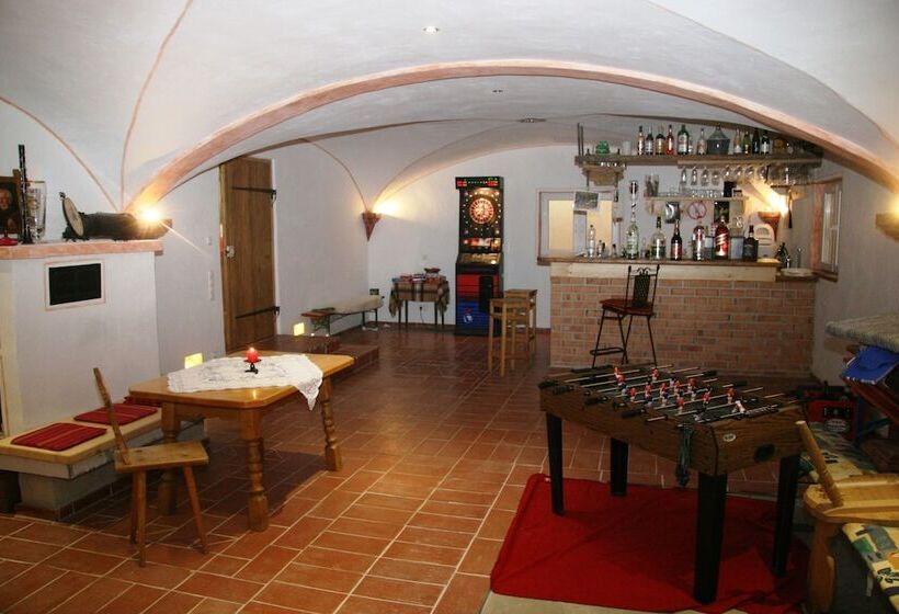 ペンション Haus Anni Im Paradies