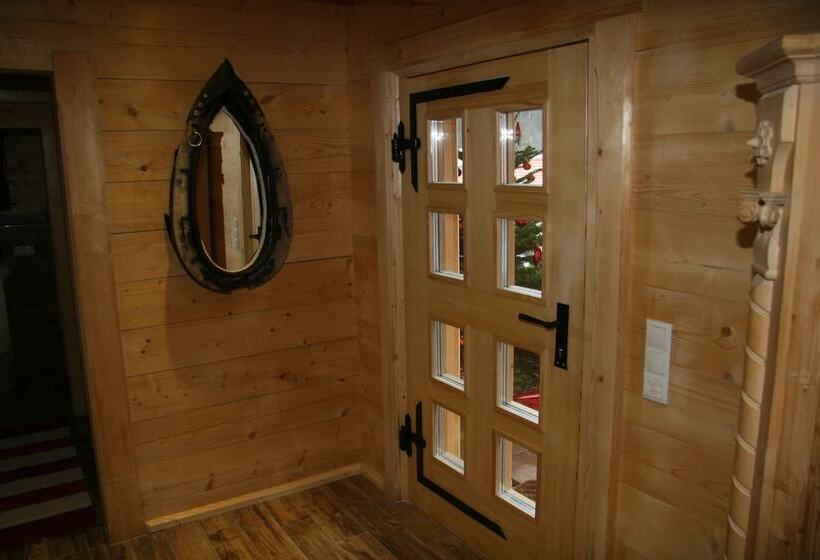 ペンション Haus Anni Im Paradies