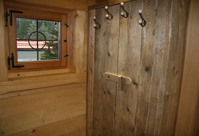 ペンション Haus Anni Im Paradies