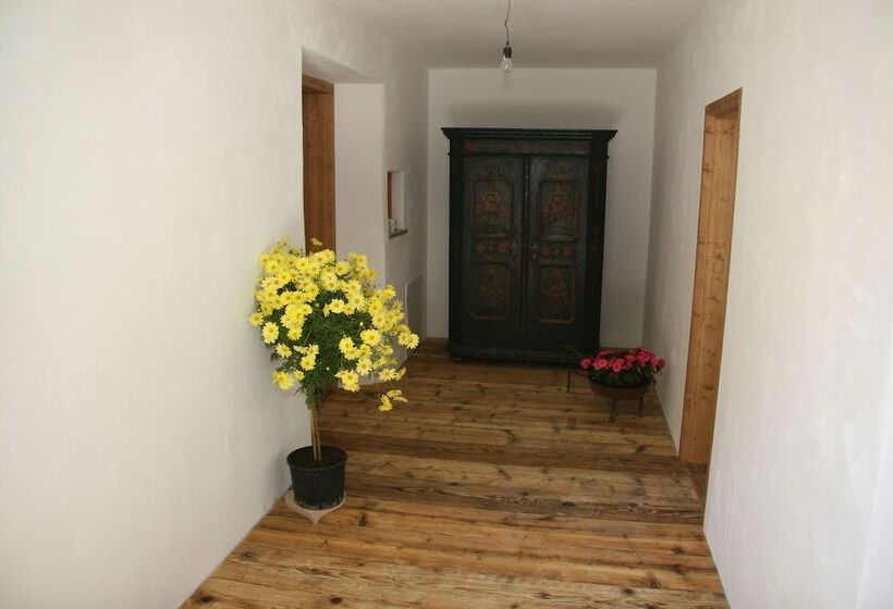 ペンション Haus Anni Im Paradies