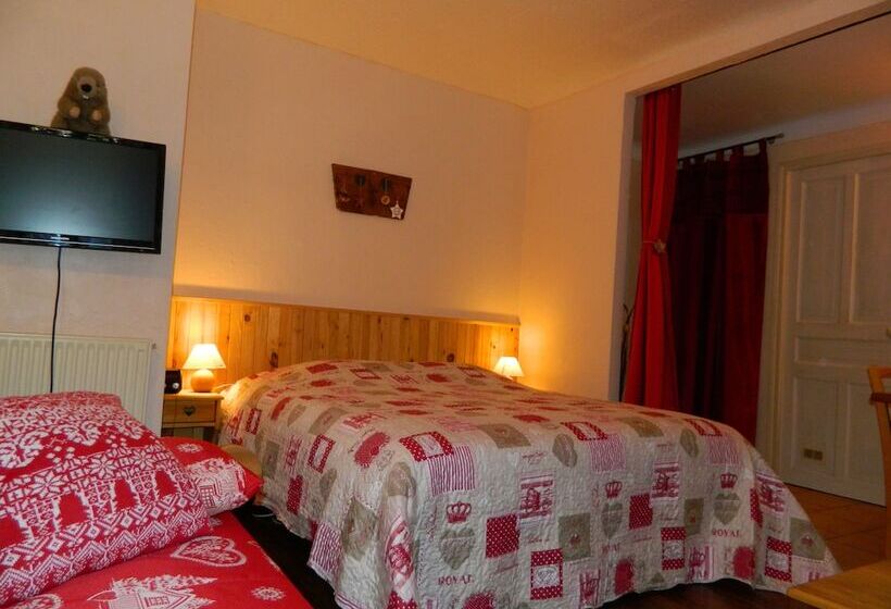 ペンション La Mexicaine Les Gîtes