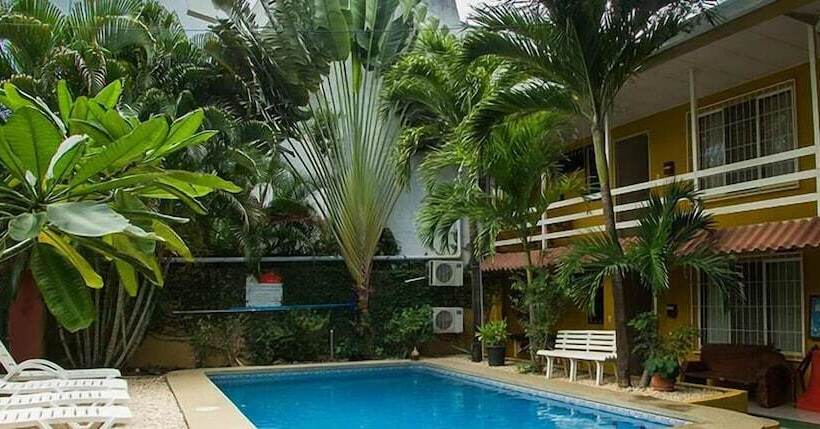 بنسيون Laura S House Bed & Breakfast