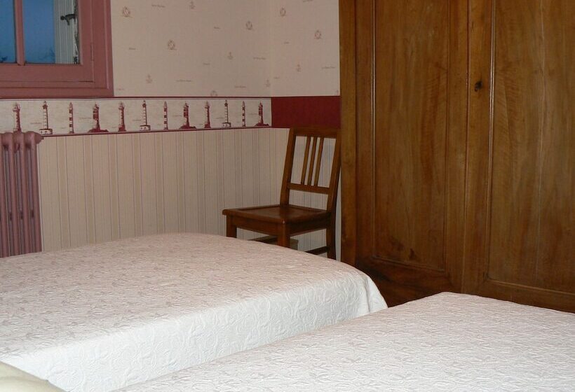 بنسيون Le Logis De Mousterlin