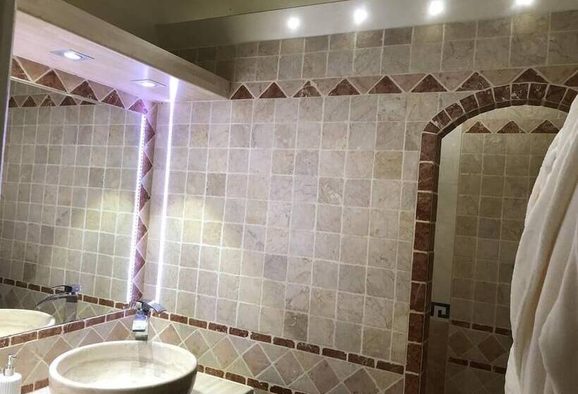 פנסיון Navynet