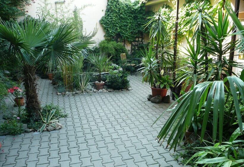 پانسیون Penzion Exotic