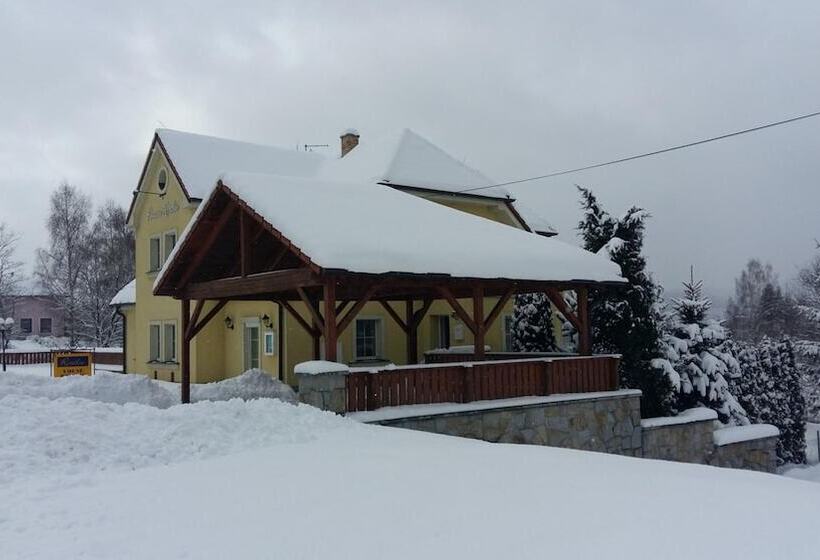 ペンション Penzion Rozalie