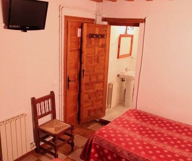 پانسیون Posada San Julián