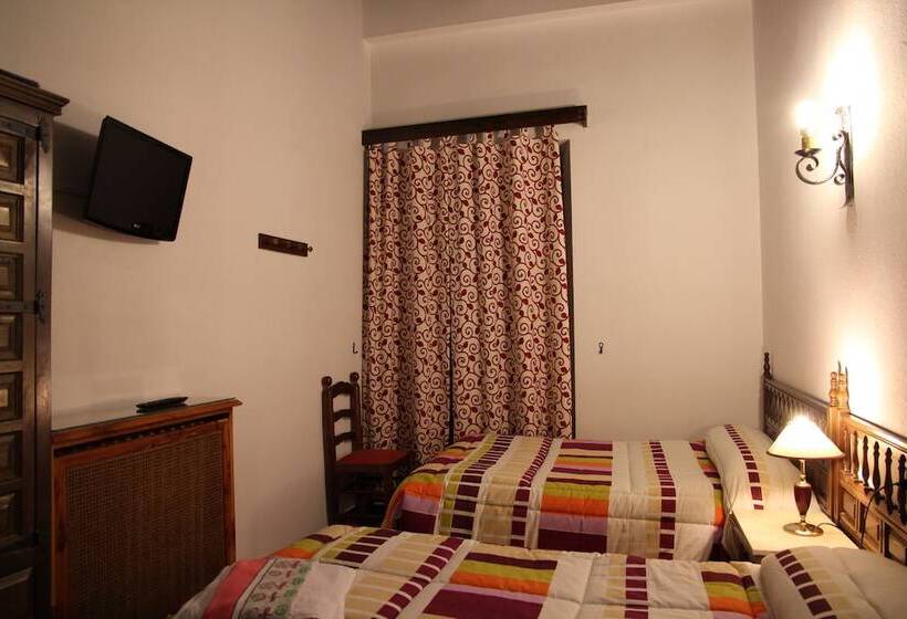 پانسیون Posada San Julián