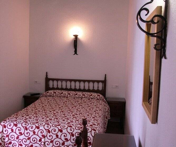 پانسیون Posada San Julián