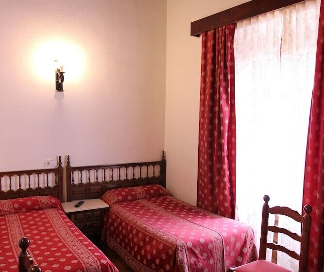 پانسیون Posada San Julián