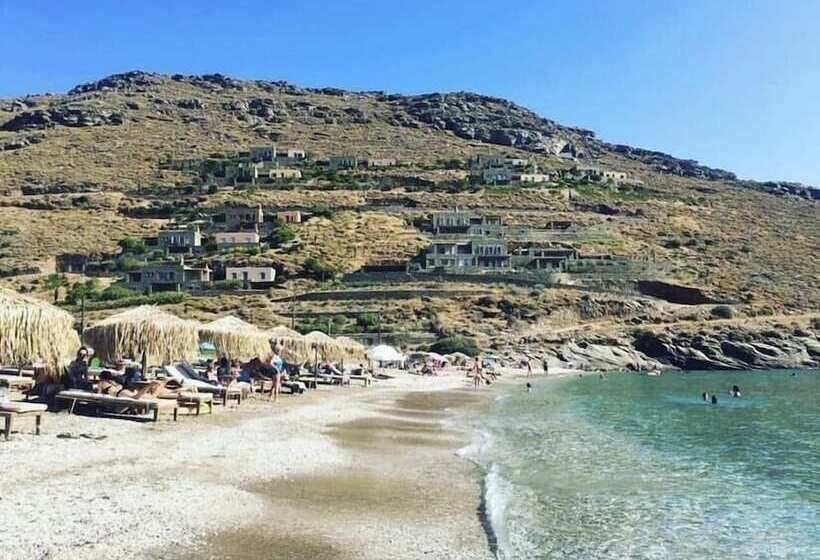 펜션 Vourkari Village