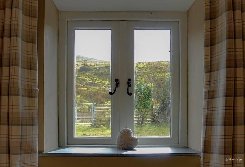 Rhiwddu Barns   Brecon Beacons National Park