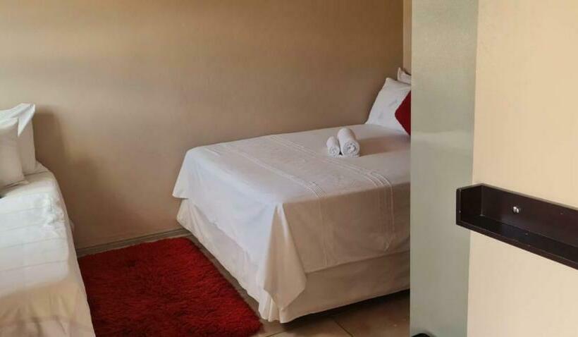 Sharodin Bed And Breakfast