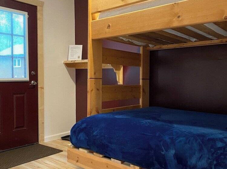 Talkeetna Wilderness Lodge & Cabin Rentals