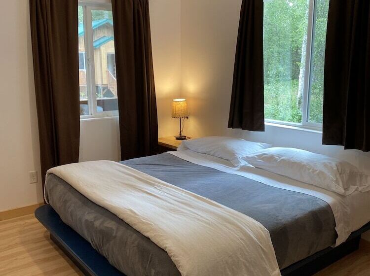 Talkeetna Wilderness Lodge & Cabin Rentals