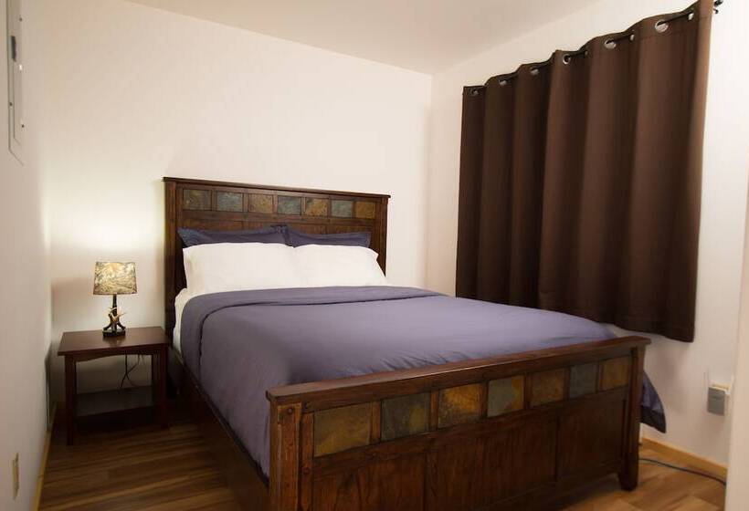 Talkeetna Wilderness Lodge & Cabin Rentals