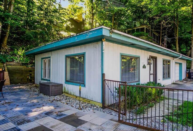 The Cottage On Perryman