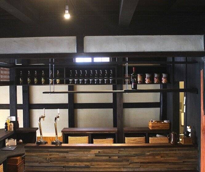 The Hostel & Tatami Bar Uchikobare