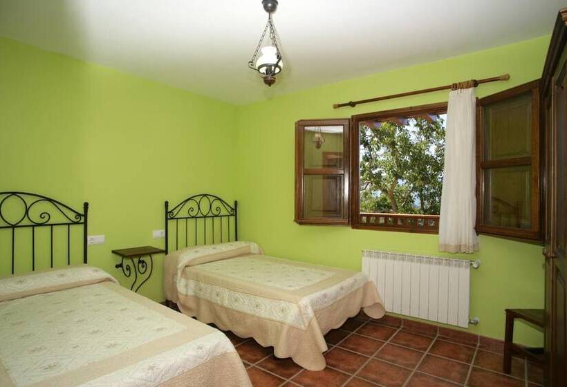 Viviendas Rurales Peña Sagra