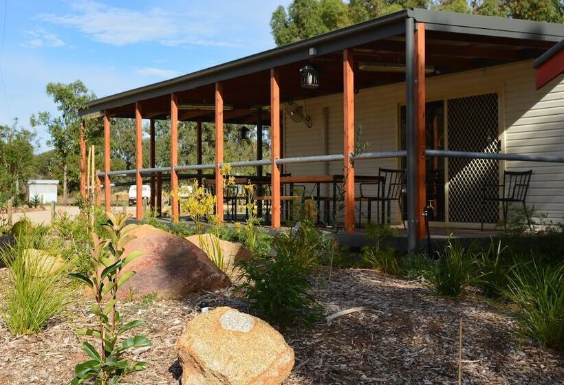 Yarrawonga Riverlands Tourist Park