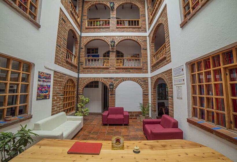 Общежитие El Andariego