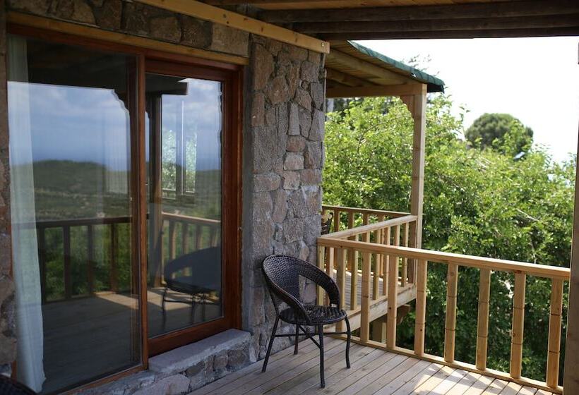 Assos Akropol Pansiyon