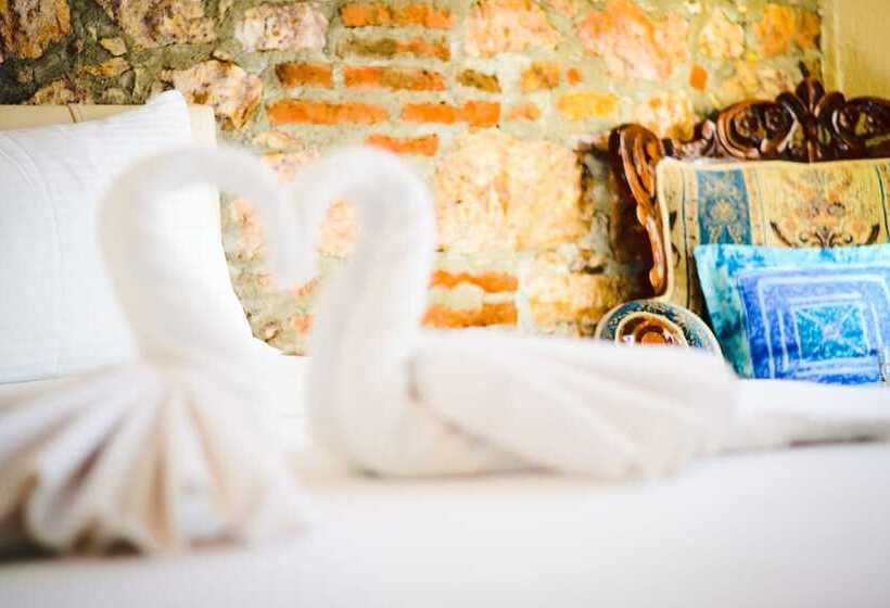 Ayvalik Moda Pansiyon