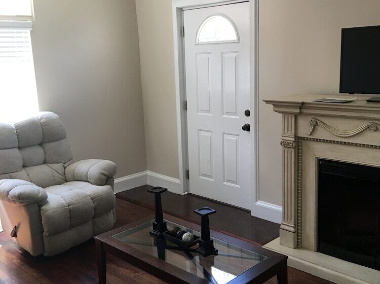 مبيت وإفطار Capernaum Lakeside Lodge