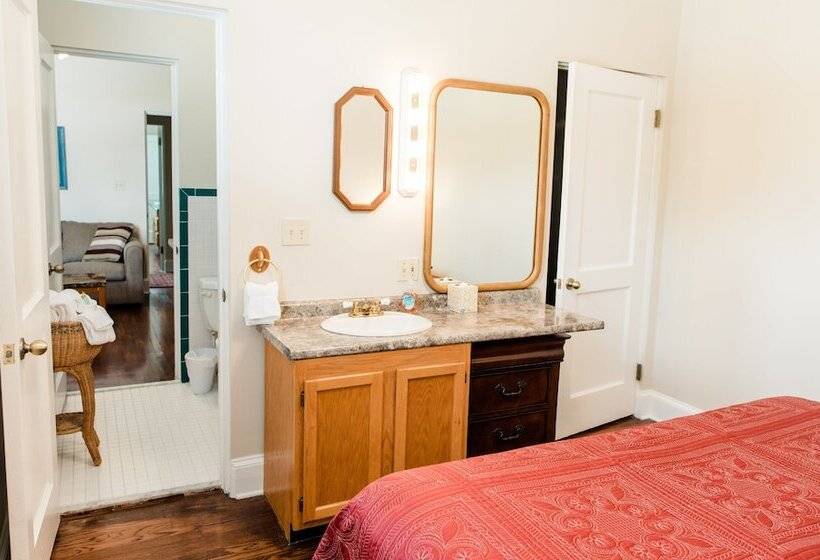 مبيت وإفطار Capernaum Lakeside Lodge