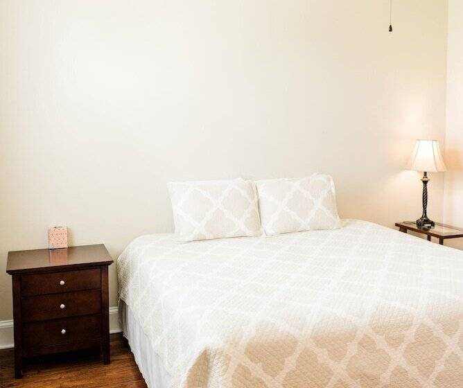 مبيت وإفطار Capernaum Lakeside Lodge