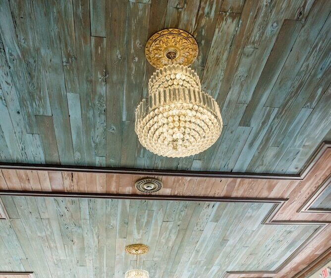 مبيت وإفطار Capernaum Lakeside Lodge