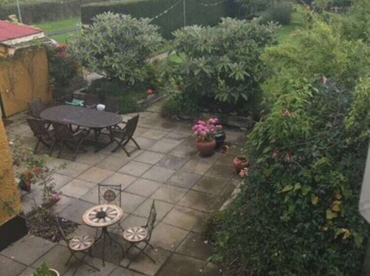 צימר Clare Manor