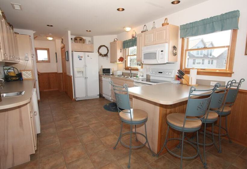 Bed and Breakfast Courtyard Villas On Silver Lake Harbor