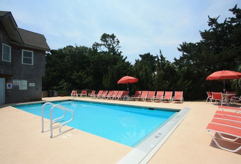 Bed and Breakfast Courtyard Villas On Silver Lake Harbor