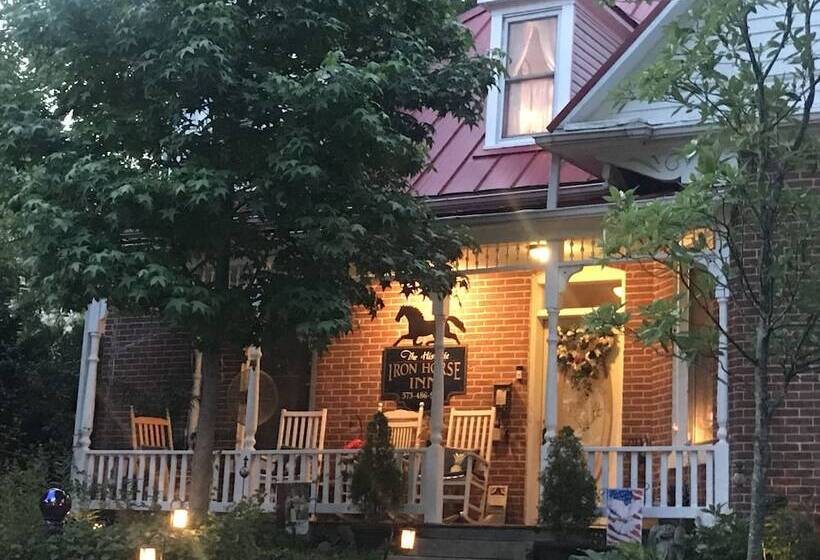مبيت وإفطار Historic Iron Horse Inn