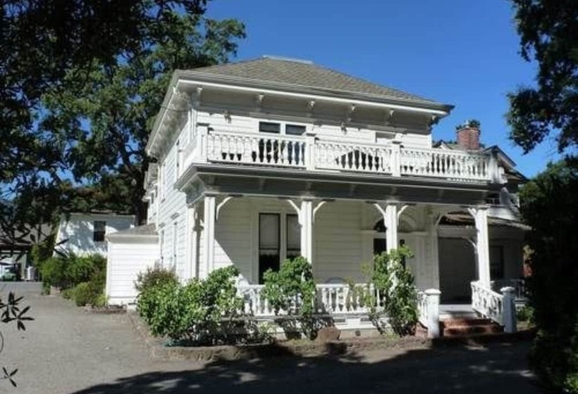 ベッドアンドブレックファースト Inn At Salvestrin