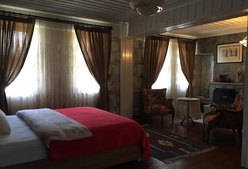 Bed and Breakfast Konak Lapeistra