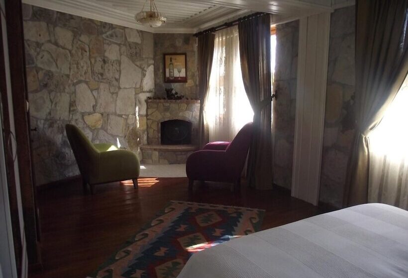 Bed and Breakfast Konak Lapeistra