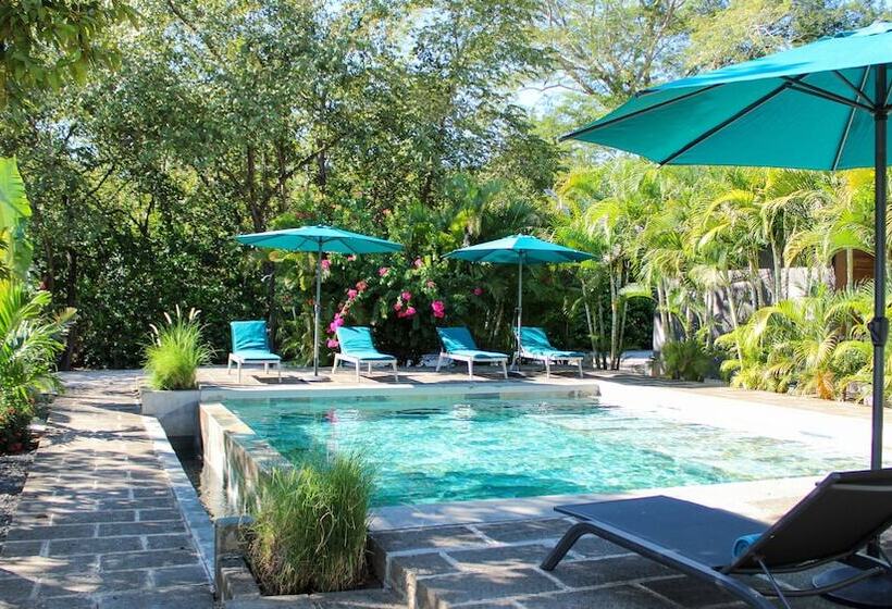 ベッドアンドブレックファースト Tee K Lodge