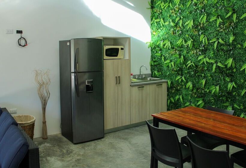 ベッドアンドブレックファースト Tee K Lodge