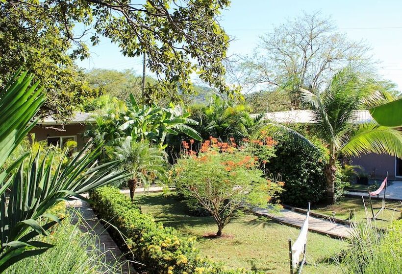 ベッドアンドブレックファースト Tee K Lodge