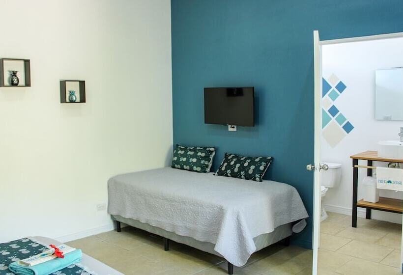 ベッドアンドブレックファースト Tee K Lodge